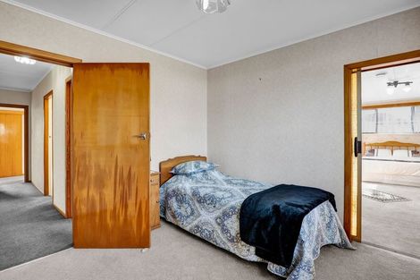 Photo of property in 82 Blake Street, Waitara, 4320