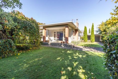 Photo of property in 32 Tollemache Road East, Longlands, Hastings, 4122