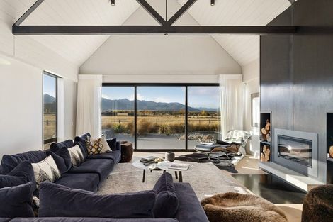 Photo of property in 10 Musterers Way, Ben Ohau, Twizel, 7999