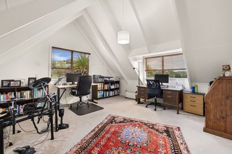 Photo of property in 6 Puketiro Place, Paihia, 0200