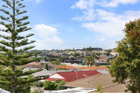 Photo of property in 22 Westview Court, Somerville, Auckland, 2014