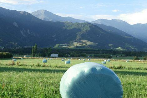 Photo of property in 208 Schoolhouse Road, Kaikoura Flat, Kaikoura, 7371