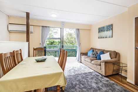 Photo of property in 54a Lincoln Avenue, Tawa, Wellington, 5028