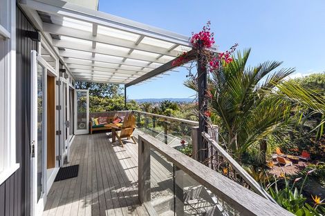 Photo of property in 42 West View Road, Westmere, Auckland, 1022