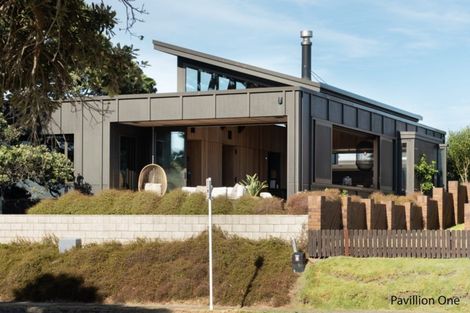 Photo of property in 73 Marine Parade, Mount Maunganui, 3116