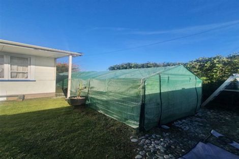 Photo of property in 26 Bentham Street, Westport, 7825