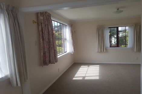 Photo of property in 72 Duthie Street, Karori, Wellington, 6012