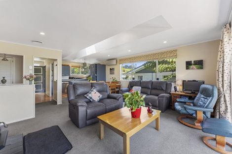 Photo of property in 7 Gainsborough Grove, Belmont, Lower Hutt, 5010