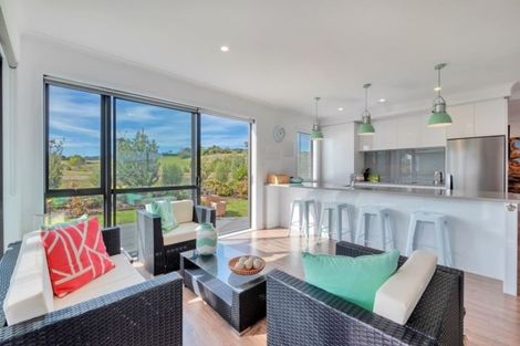 Photo of property in 4 Park Lane, Omarama, 9412