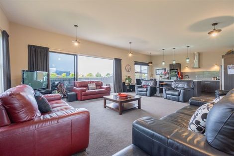 Photo of property in 21 Pop Andrew Drive, Te Anau, 9600