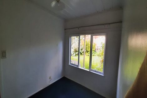 Photo of property in 8 School Road, Morningside, Auckland, 1021
