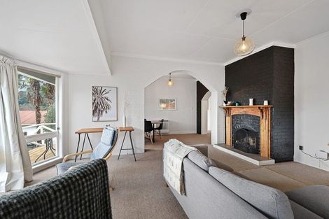 Photo of property in 58 Durham Street, Picton, 7220