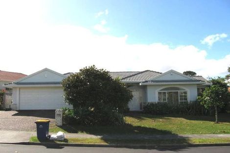Photo of property in 13 Westminster Gardens, Unsworth Heights, Auckland, 0632