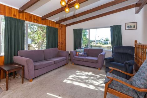 Photo of property in 215 Hauturu Street, Whangamata, 3620