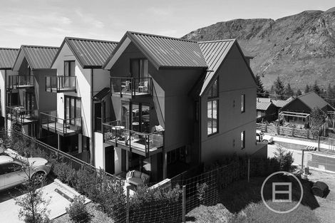 Photo of property in 1/30 Bullendale Drive, Arthurs Point, Queenstown, 9371