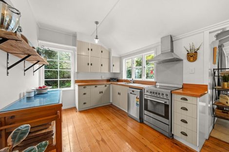 Photo of property in 402 Kaka Amu Road, Rangitumau, Masterton, 5871