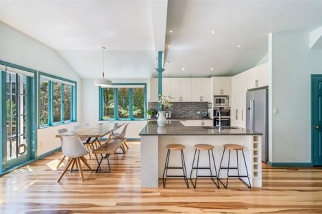 Photo of property in 10 Rangitoto Terrace, Milford, Auckland, 0620