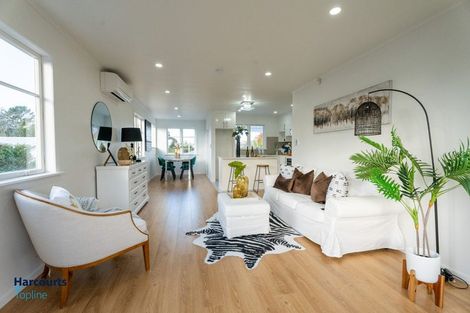 Photo of property in 96 Rosier Road, Glen Eden, Auckland, 0602