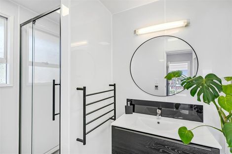 Photo of property in 22 Kendal Avenue, Burnside, Christchurch, 8053