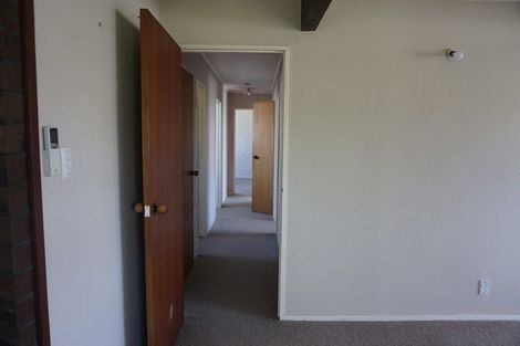 Photo of property in 43 Duckworth Crescent, Greenmeadows, Napier, 4112