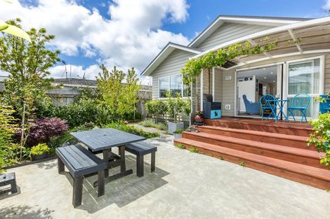 Photo of property in 15a Kiln Street, Silverstream, Upper Hutt, 5019