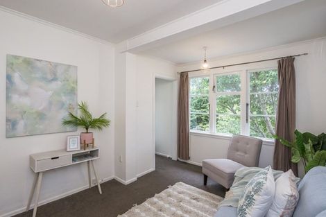 Photo of property in 51 Renown Road, Raumati South, Paraparaumu, 5032