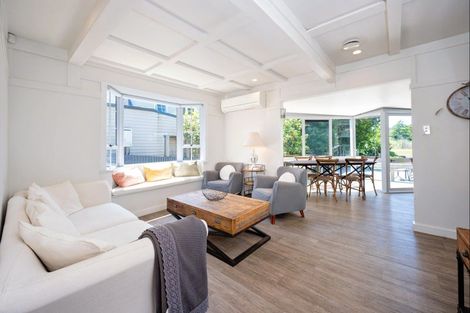 Photo of property in 38 Kuku Street, Te Awanga, 4102