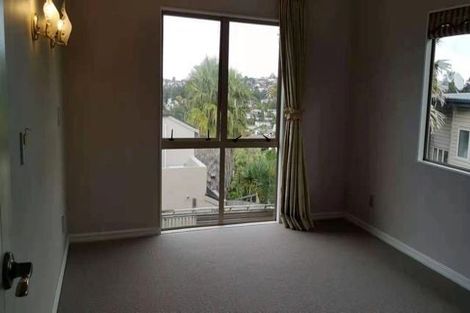 Photo of property in 11 Monarch Avenue, Hillcrest, Auckland, 0627