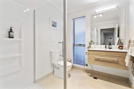 Photo of property in 22 Rangihina Road, Hobsonville, Auckland, 0616