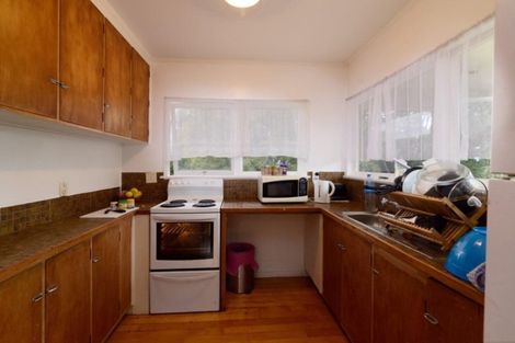 Photo of property in 46b Grand Vue Road, Kawaha Point, Rotorua, 3010