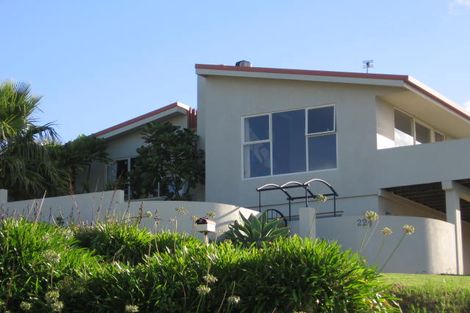 Photo of property in 224 Beach Road, Campbells Bay, Auckland, 0630