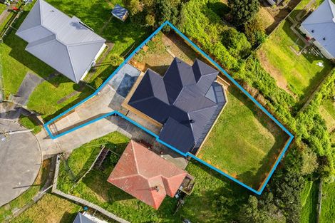 Photo of property in 23 Cumberland Grove, Cannons Creek, Porirua, 5024
