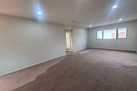 Photo of property in 21a Dallinghoe Crescent, Milford, Auckland, 0620