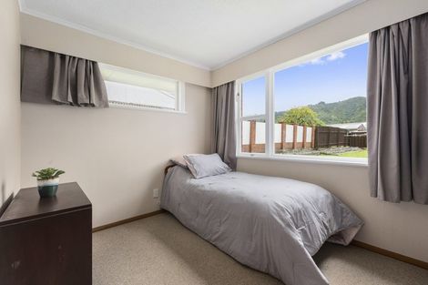 Photo of property in 59 Kashmir Avenue, Clouston Park, Upper Hutt, 5018