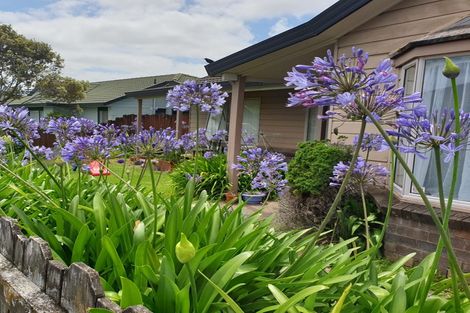 Photo of property in 1/61 Burswood Drive, Burswood, Auckland, 2013