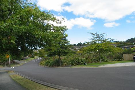 Photo of property in 14 Bibury Avenue, Henderson, Auckland, 0612