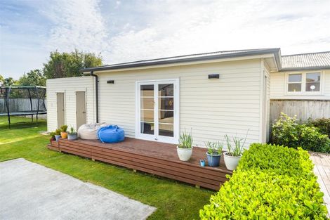 Photo of property in 126 High Street, Bulls, 4818