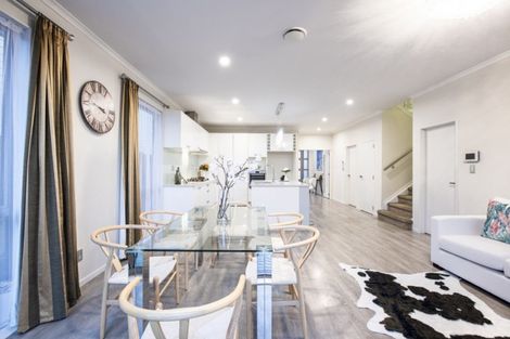 Photo of property in 3 Moville Drive, Flat Bush, Auckland, 2019