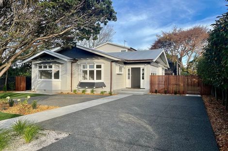 Photo of property in 142 North Avon Road, Richmond, Christchurch, 8013