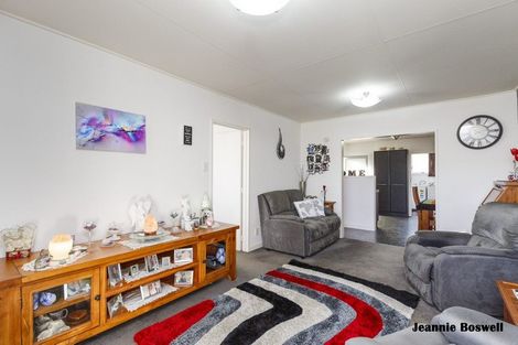 Photo of property in 16 Carow Street, Palmerston North, 4410