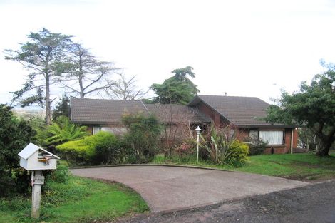 Photo of property in 28 Redmount Place, Red Hill, Papakura, 2110