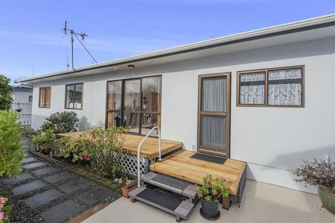 Photo of property in 2/40 King Street, Kensington, Whangarei, 0112