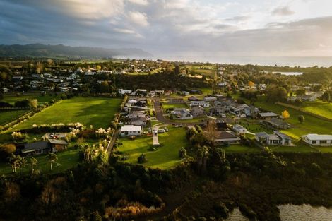 Photo of property in 16a Sandleigh Drive, Athenree, Waihi Beach, 3177