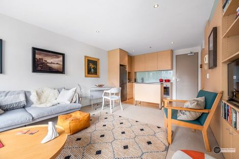 Photo of property in Sanctum Apartment, 10 Ebor Street, Te Aro, Wellington, 6011
