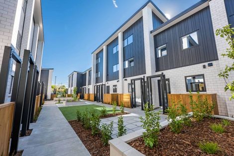 Photo of property in 2/14 Nova Place, Christchurch Central, Christchurch, 8011