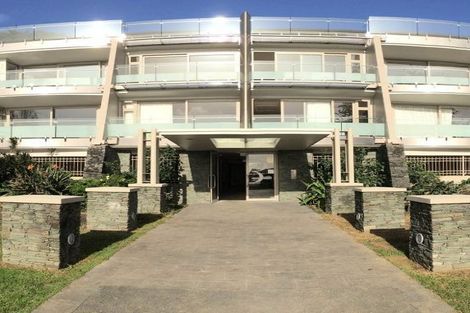 Photo of property in Bridgewater Apartments, 310/7 Te Rangi Cross Road, Paihia, 0200