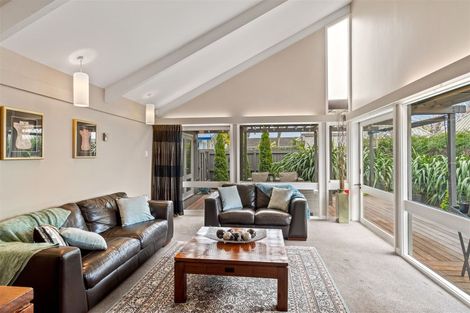 Photo of property in 14 Kent Lodge Avenue, Avonhead, Christchurch, 8042