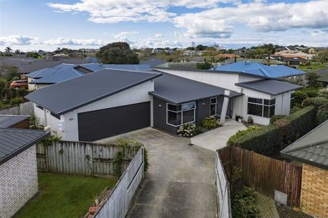 Photo of property in 31 Mickelson Avenue, Rototuna, Hamilton, 3210