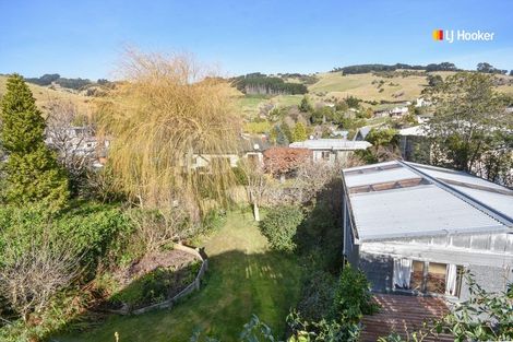 Photo of property in 8 Dickson Street, Macandrew Bay, Dunedin, 9014