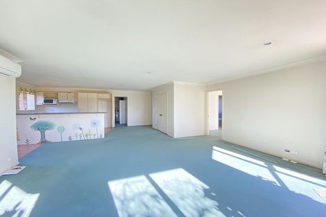 Photo of property in 11a Te Kanawa Crescent, Henderson, Auckland, 0610